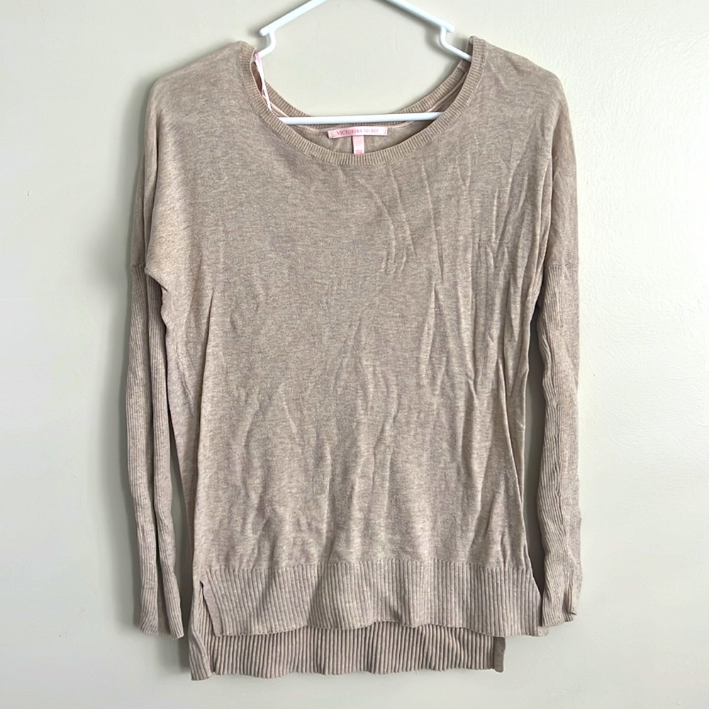 Victoria’s Secret, light sweater top